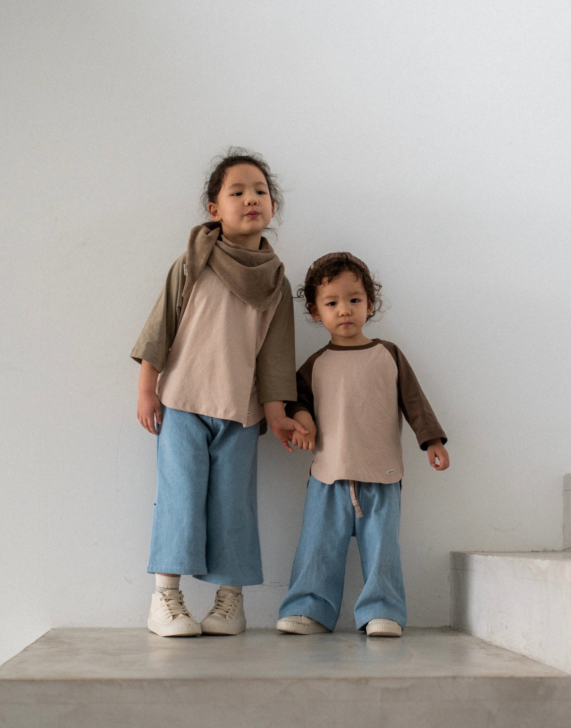 Raglanshirt Amalfi Beige und Chocolate